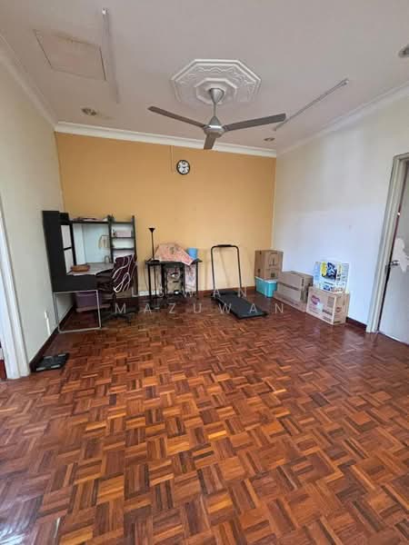 2-storey Terraced House for Sale in Bandar Seri Putra (Bangi) - Uswani Mazuwan - Study - PropertyGuru.com.my