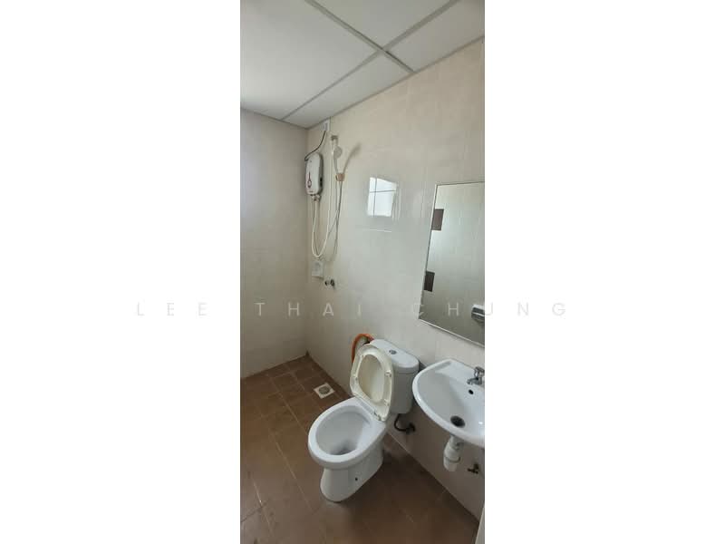 Apartment for Rent at The Academia @ South City Plaza - Lee Thai Chung - Bathroom - PropertyGuru.com.my