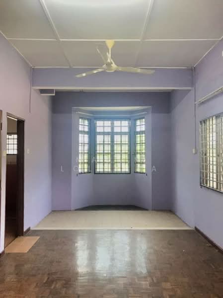 Taman Shukor Ampangan, Seremban untuk Untuk Dijual - RM 590,000, Mac 2026 - Living Room - PropertyGuru.com.my