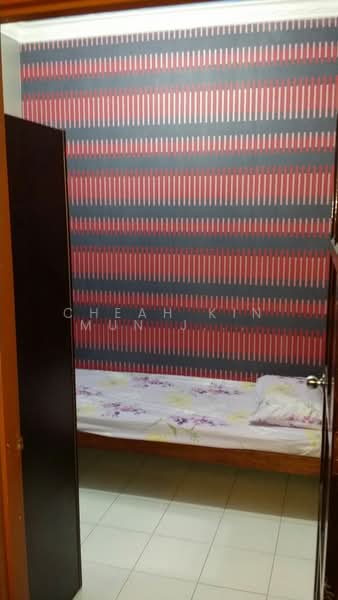 Condominium for Sale at Gemilang Indah - Cheah Kin Mun Joseph - Bedroom - PropertyGuru.com.my