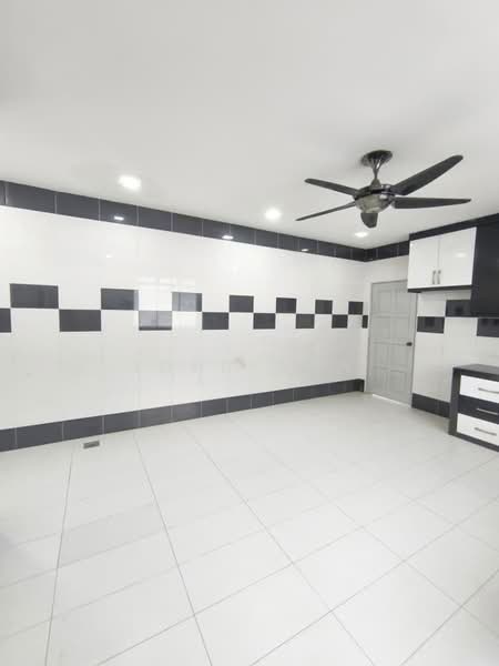 1-storey Terraced House for Sale in Mutiara Rini (Skudai) - Iden Tan - Kitchen - PropertyGuru.com.my