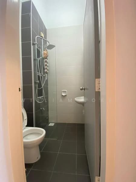 2-storey Terraced House for Rent in Iskandar Puteri (Nusajaya) (Johor) - William Loke - Bathroom - PropertyGuru.com.my