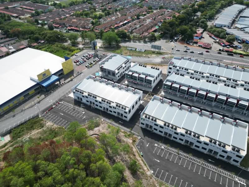 The Point Dataran Setia Sungai Lalang Beside Tf Value Mart untuk Untuk Disewa - RM 2,300 /bulan, Mac 2026 - Exterior - PropertyGuru.com.my