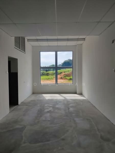 Factory for Sale in Kawasan Industri Sri Damansara (Petaling Jaya) - Joyce Tan - Interior - PropertyGuru.com.my