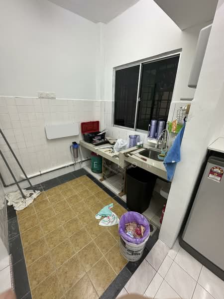 Apartment for Rent at Taman Cheras Awana - Dave Kong - Kitchen - PropertyGuru.com.my