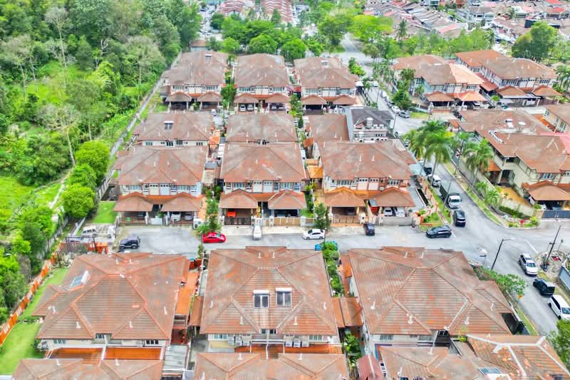 Semi-Detached House for Sale in Batu Caves (Selangor) - M.J Zairin - Exterior - PropertyGuru.com.my
