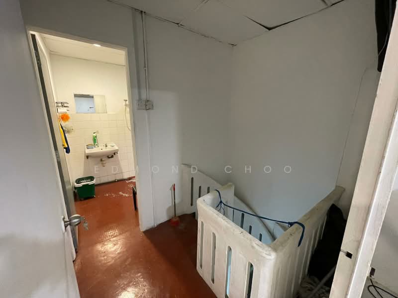 Shop / Office for Rent in Petaling Jaya (Selangor) - Edmond Choo - Bathroom - PropertyGuru.com.my