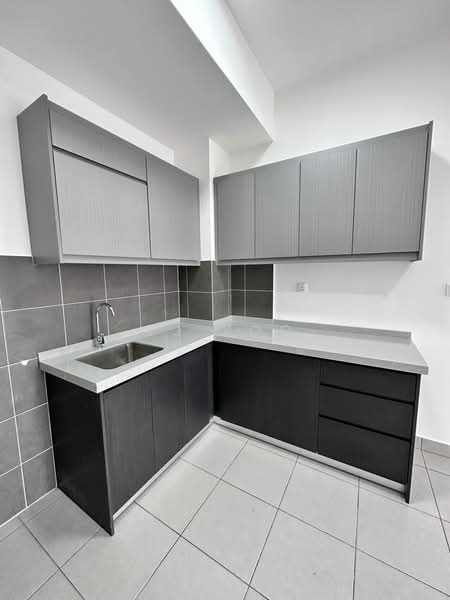 The Netizen untuk Untuk Disewa - RM 1,300 /bulan, Mac 2026 - Kitchen - PropertyGuru.com.my