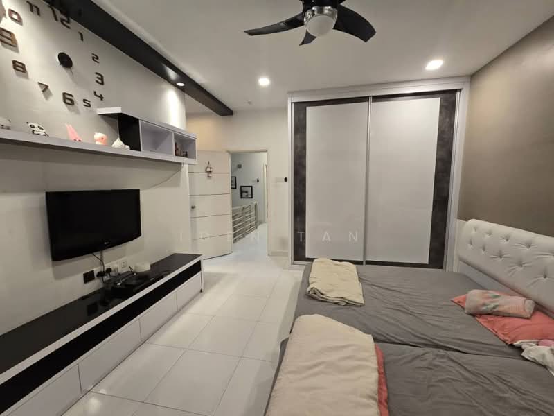 2-storey Terraced House for Sale in Bandar Dato Onn (Tebrau) - Iden Tan - Bedroom - PropertyGuru.com.my