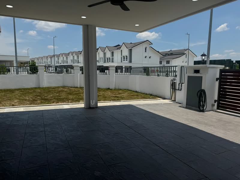 2-storey Terraced House for Rent in Rawang (Selangor) - Lau Ia Ein - Exterior - PropertyGuru.com.my