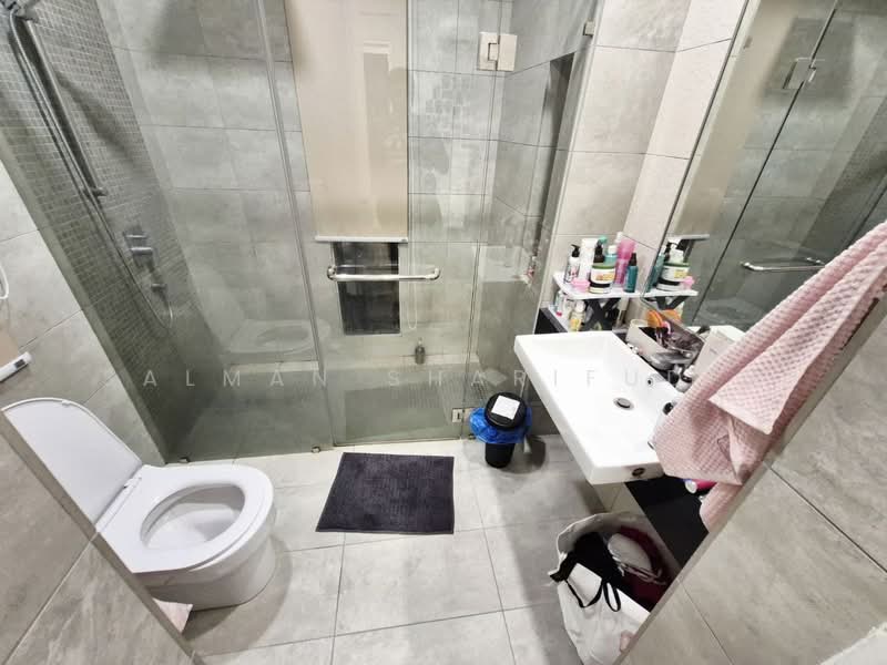 Service Residence for Sale at The Sentral Suites - Salman Sharifudin - Bathroom - PropertyGuru.com.my