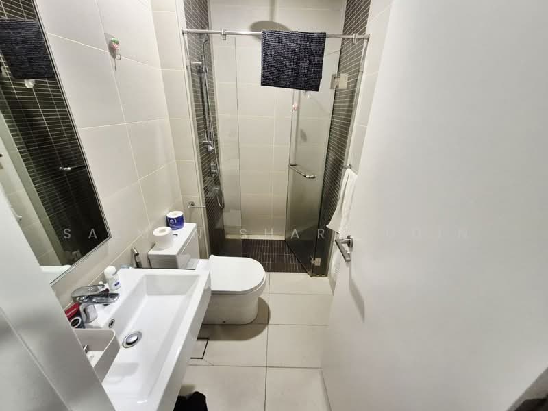 Service Residence for Sale at The Sentral Suites - Salman Sharifudin - Bathroom - PropertyGuru.com.my