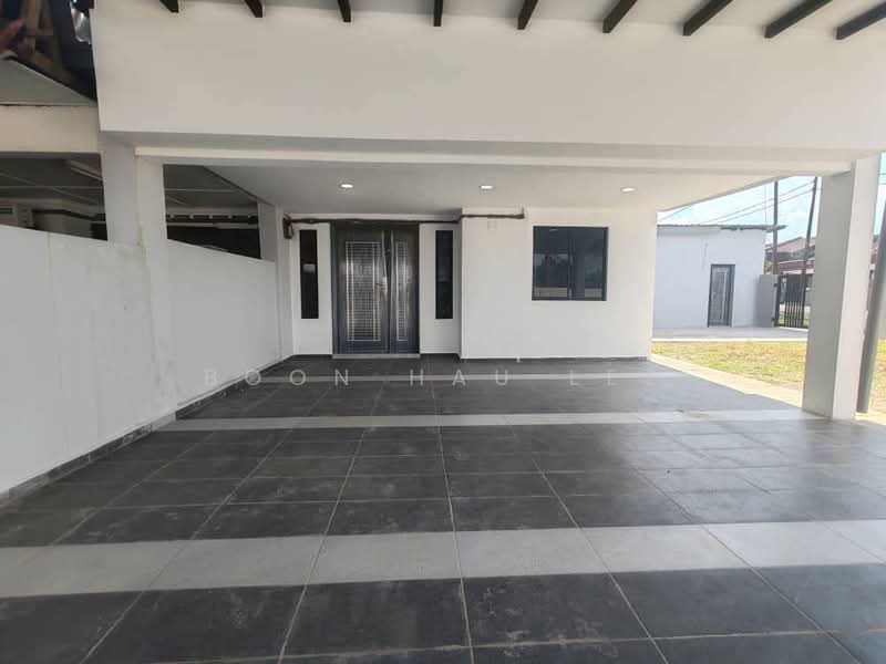 1-storey Terraced House for Sale in Batu Pahat (Johor) - Boon Hau Lee - Exterior - PropertyGuru.com.my