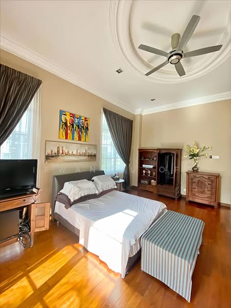 Semi-Detached House for Sale in Bukit Jelutong (Shah Alam) - Irwan Yusoff - PropertyGuru.com.my