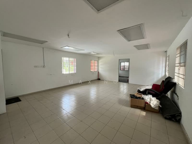 Georgetown Jalan Pahang Road Commercial Bunglow 4146sf untuk Untuk Disewa - RM 7,800 /bulan, Apr 2026 - Interior - PropertyGuru.com.my