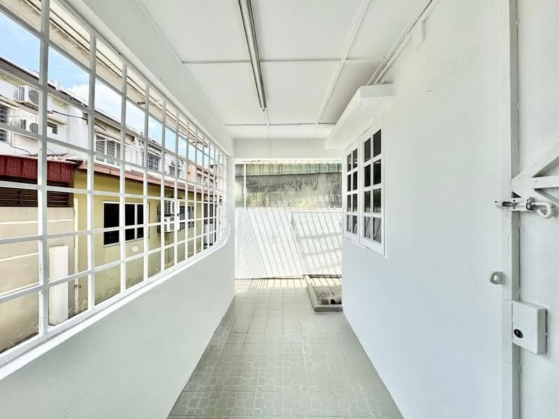 2-storey Terraced House for Sale in Usj 9 (Subang Jaya) - Joyce Kok - Exterior - PropertyGuru.com.my