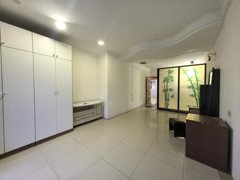 2-storey Terraced House for Sale in Taman Ungku Tun Aminah (Skudai) - Iden Tan - Interior - PropertyGuru.com.my