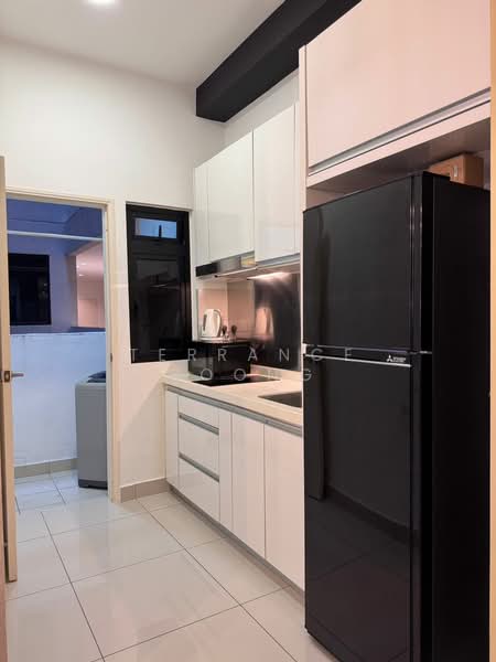 Meridin Suites @ The Meridin untuk Untuk Disewa - RM 1,800 /bulan, Mac 2026 - Kitchen - PropertyGuru.com.my