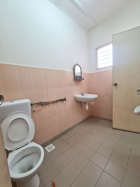 [Gated & Guarded - Facing Open] Bandar Mahkota Cheras untuk Untuk Disewa - RM 1,500 /bulan, Mac 2026 - Bathroom - PropertyGuru.com.my