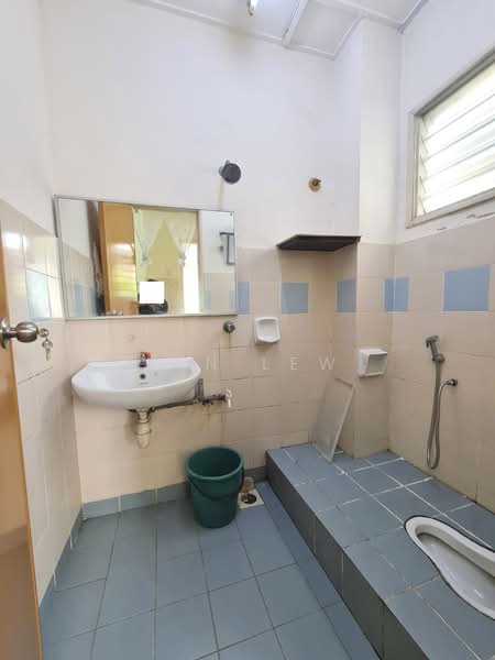 [Gated & Guarded - Facing Open] Bandar Mahkota Cheras untuk Untuk Disewa - RM 1,500 /bulan, Mac 2026 - Bathroom - PropertyGuru.com.my