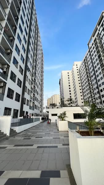 The Greens @ Subang West untuk Untuk Dijual - RM 277,531, Mac 2026 - Exterior - PropertyGuru.com.my