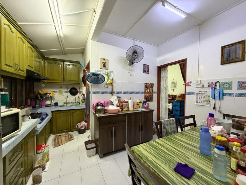 1-storey Terraced House for Sale in Taman Cheras Perdana (Cheras) - M.J Zairin - Kitchen - PropertyGuru.com.my
