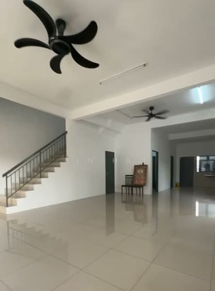 Taman Scientex Rawang untuk Untuk Disewa - RM 2,500 /bulan, Mac 2026 - Interior - PropertyGuru.com.my