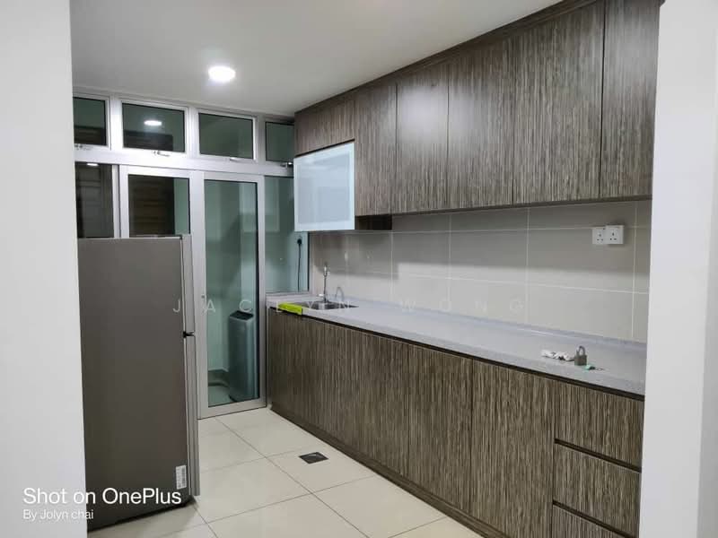 D'Inspire Residence (Inspira Bestari) untuk Untuk Disewa - RM 2,150 /bulan, Mac 2026 - Kitchen - PropertyGuru.com.my