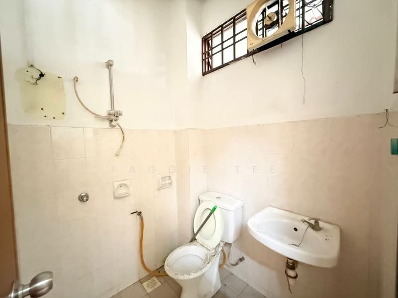 Merpati untuk Untuk Dijual - RM 480,000, Mac 2026 - Bathroom - PropertyGuru.com.my