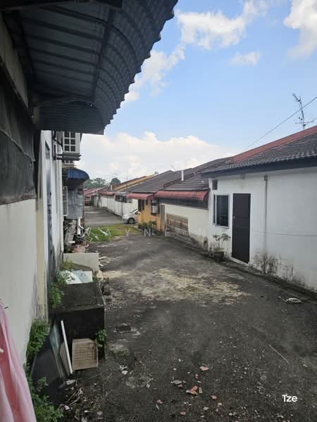 1-storey Terraced House for Sale in Ulu Tiram (Johor) - Wayne Ng - PropertyGuru.com.my