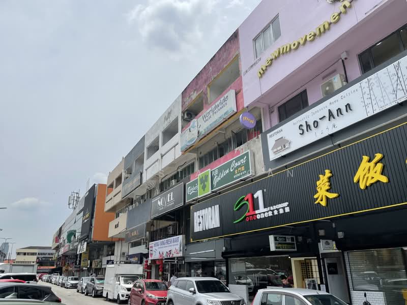 Shop for Rent in Petaling Jaya (Selangor) - Crystal Gan - Exterior - PropertyGuru.com.my