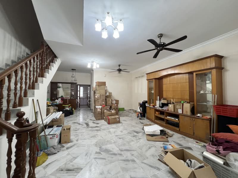 Taman Putri Jaya untuk Untuk Dijual - RM 750,000, Mac 2026 - Living Room - PropertyGuru.com.my