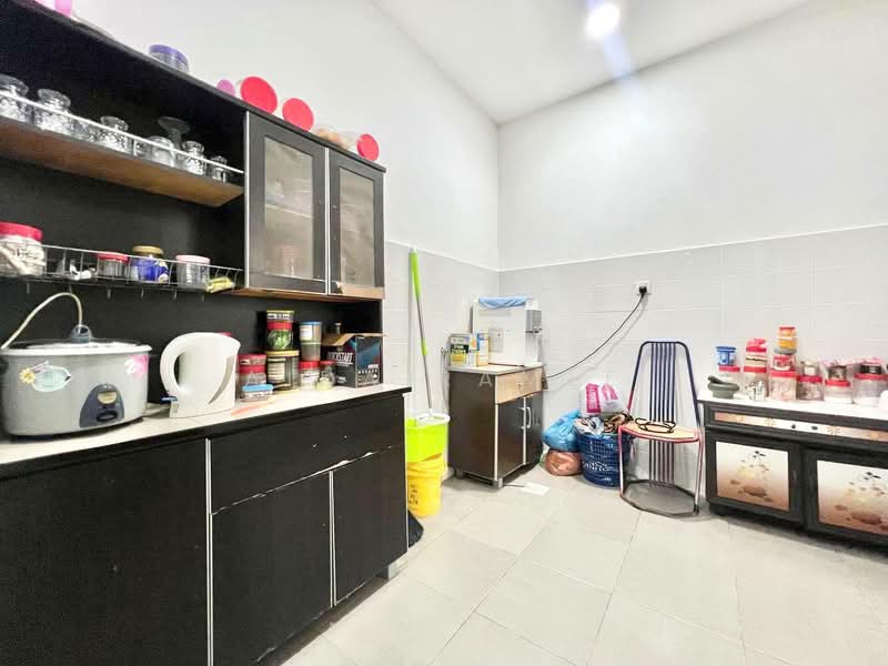 2-storey Terraced House for Sale in Pantai Sepang Putra (Sepang) - Aida Ramle - Kitchen - PropertyGuru.com.my