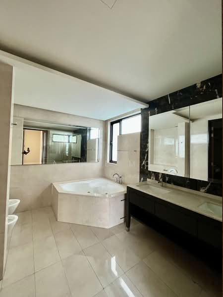 The Binjai on the Park untuk Untuk Dijual - RM 8,900,000, Mac 2026 - Bathroom - PropertyGuru.com.my