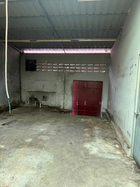 Shop / Office for Rent in Taman Molek (Johor Bahru) - Michelle He - Interior - PropertyGuru.com.my