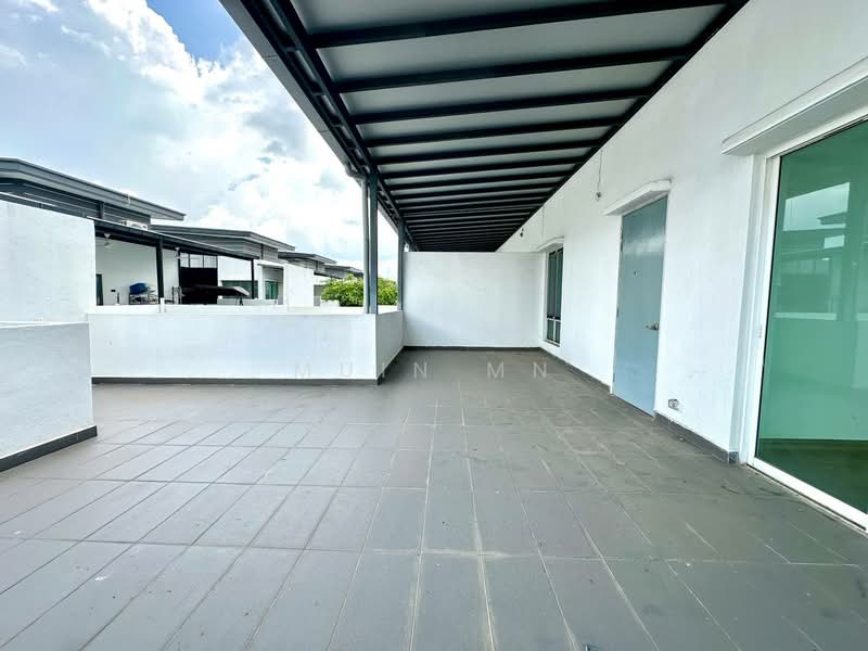 Semi-Detached House for Sale in Bandar Bukit Raja (Klang) - Muin Mn - Exterior - PropertyGuru.com.my