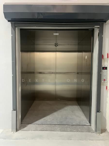 Warehouse for Rent in Seksyen 33 (Shah Alam) - Dexter Ong - Interior - PropertyGuru.com.my