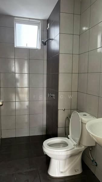 Condominium for Rent at Berlian Setapak 2 Residences - Nic Low - Bathroom - PropertyGuru.com.my