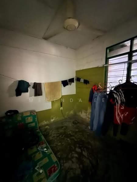 Flat for Sale at Flat Temenggong - Melinda Ee - Bedroom - PropertyGuru.com.my