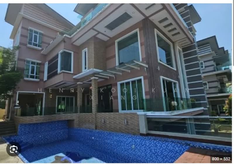 Bungalow for Sale in Seri Kembangan (Selangor) - Henry Kooi Kuan Xiang - Exterior - PropertyGuru.com.my