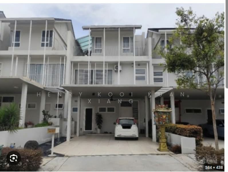 Bungalow for Sale in Seri Kembangan (Selangor) - Henry Kooi Kuan Xiang - Exterior - PropertyGuru.com.my