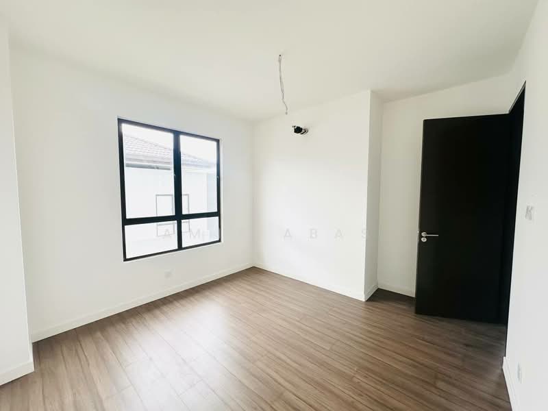 3-storey Terraced House for Sale in Cyberjaya (Selangor) - Amir Abas - PropertyGuru.com.my