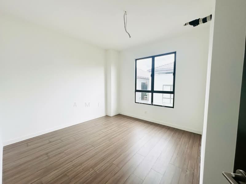 3-storey Terraced House for Sale in Cyberjaya (Selangor) - Amir Abas - PropertyGuru.com.my
