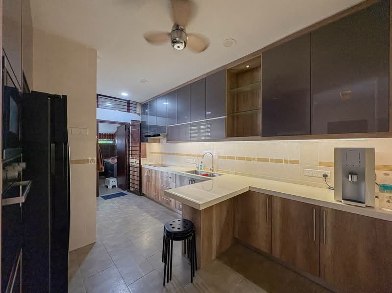 Terraced House for Sale in Putrajaya (Putrajaya) - Mohd Khairul Amilin - Kitchen - PropertyGuru.com.my