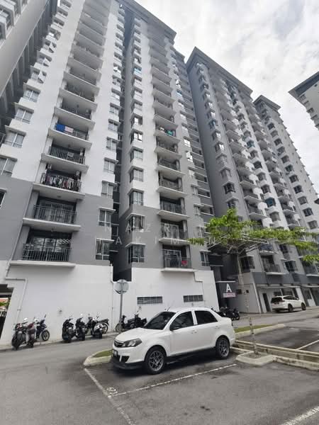 Residensi Laguna Biru 2 untuk Untuk Disewa - RM 1,200 /bulan, Mac 2026 - Exterior - PropertyGuru.com.my