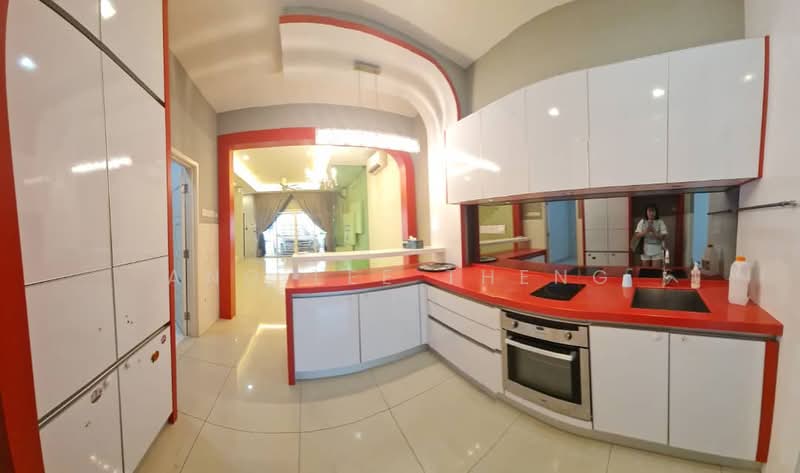 2.5 storey terrace | SP Setia | Sungai Ara | Phase 2 | 1400sf | For Sale untuk Untuk Dijual - RM 999,000, Mac 2026 - Kitchen - PropertyGuru.com.my