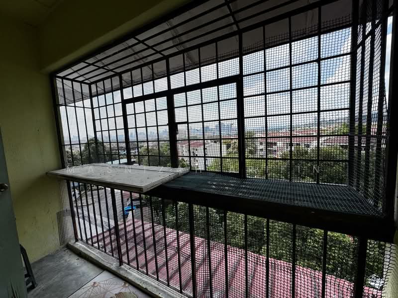 Rose Apartment untuk Untuk Dijual - RM 200,000, Mac 2026 - Balcony - PropertyGuru.com.my