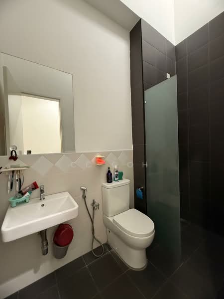 Semi-Detached House for Sale in Eco Majestic (Semenyih) - CC GOH - Bathroom - PropertyGuru.com.my