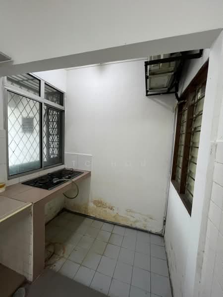 Gladden Court untuk Untuk Dijual - RM 195,000, Mac 2026 - Kitchen - PropertyGuru.com.my