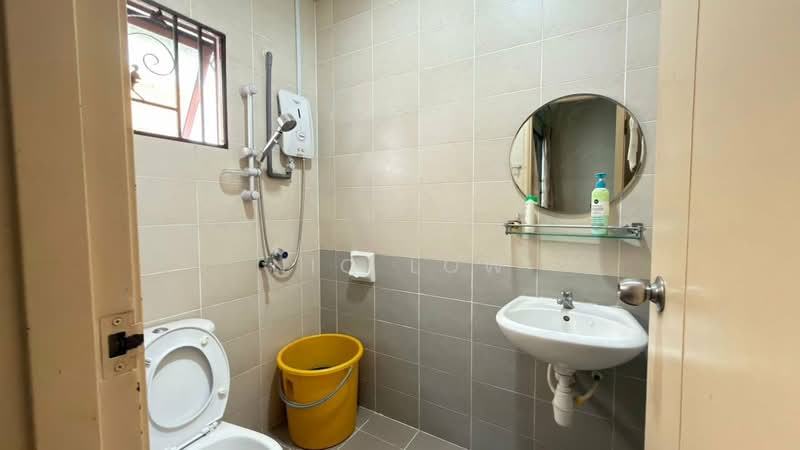 3-storey Terraced House for Sale in Batu Caves (Selangor) - Nic Low - Bathroom - PropertyGuru.com.my